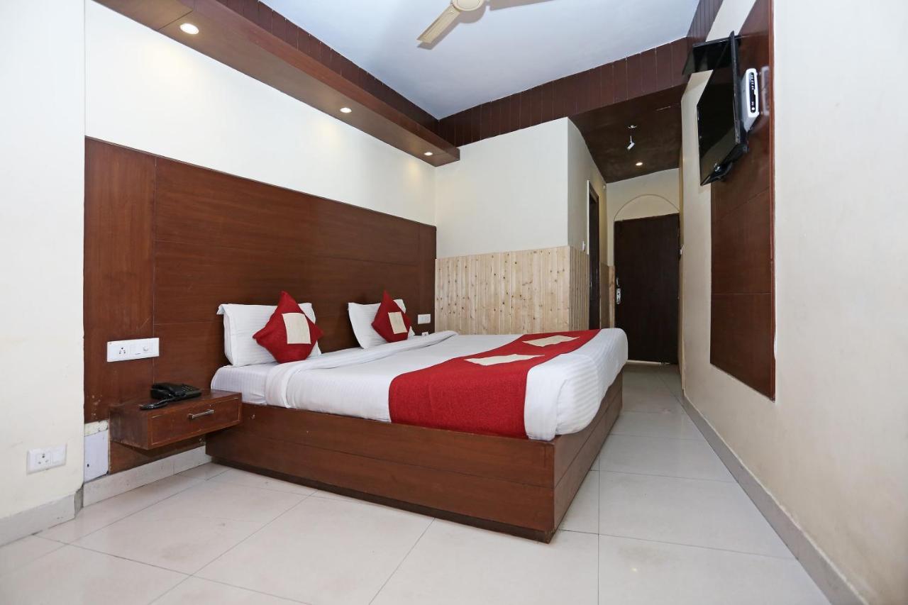 Oyo 2576 Hotel Piknik Masuri Exterior foto